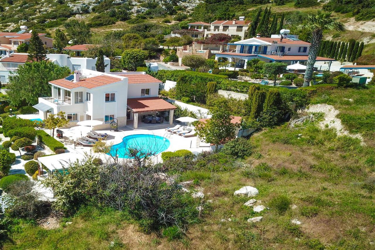 Villa Atlantica Пея Екстериор снимка