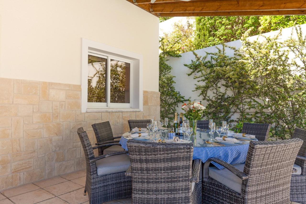 Villa Atlantica Пея Екстериор снимка